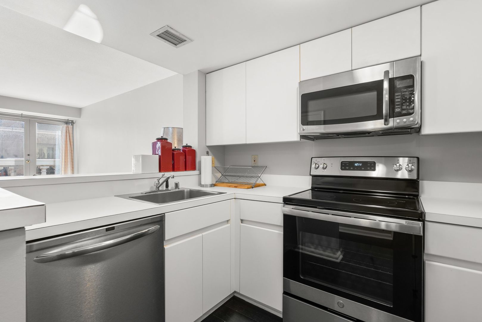 801 Pennsylvania Ave NW #1224 7 of 12