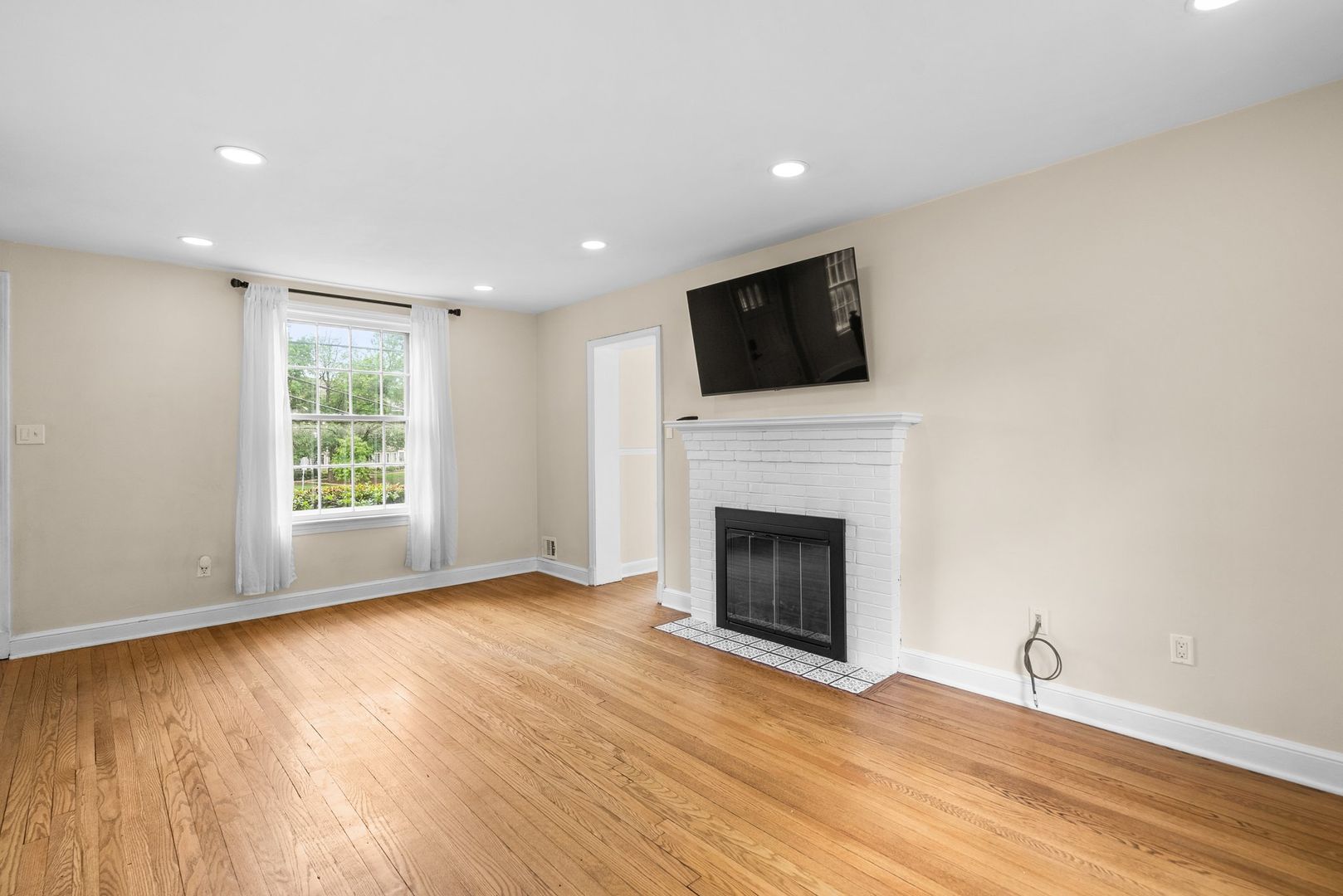 2200 Windham Ln 7 of 12