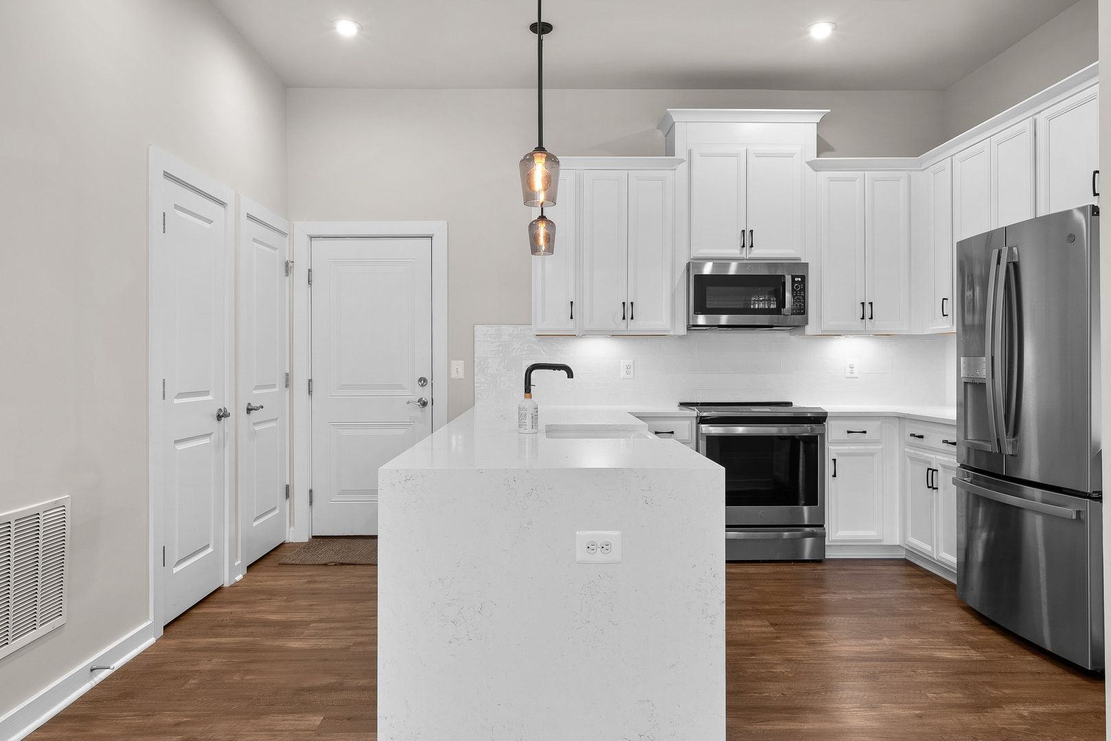 16302 Connors Way #21 8 of 12