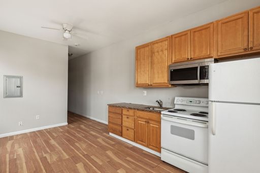 Spacious 1-Bedroom Apartment at 7331 West Chester Pike - Unit 2R