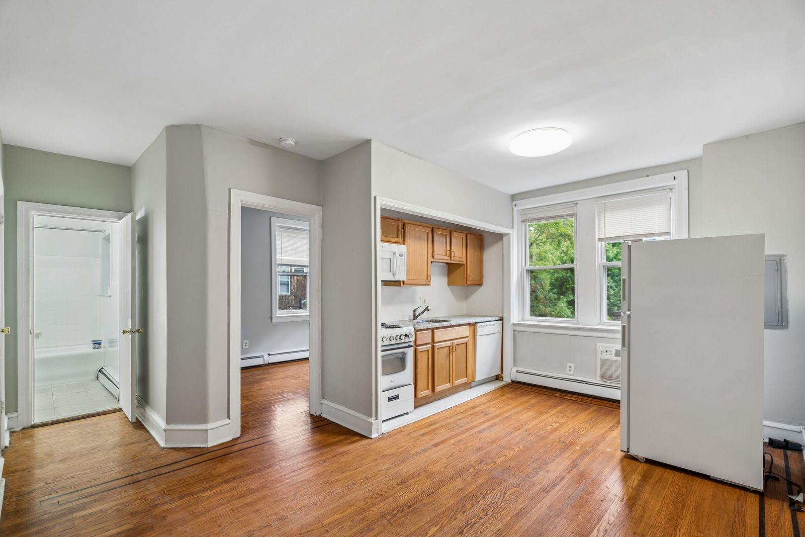 Philadelphia Apartment: 4537-39 Osage Avenue