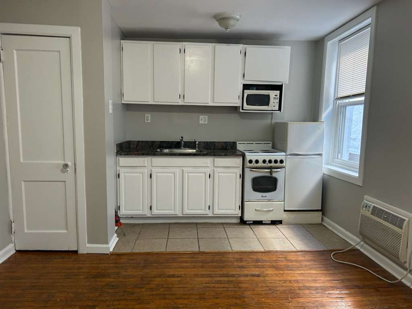 Philadelphia Apartment: 3412-14 Spring Garden Street