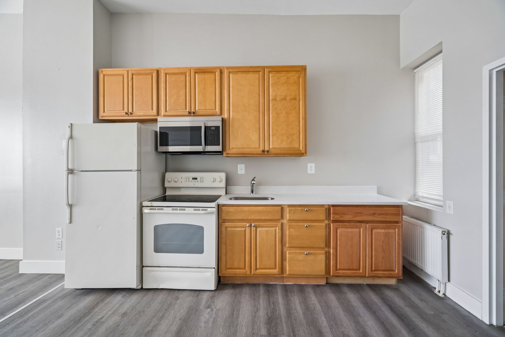 Upper Darby Apartment: 7327-31 West Chester Pike
