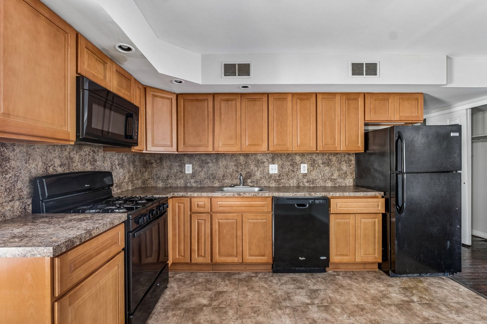 Philadelphia Apartment: 4141 Ridge Avenue