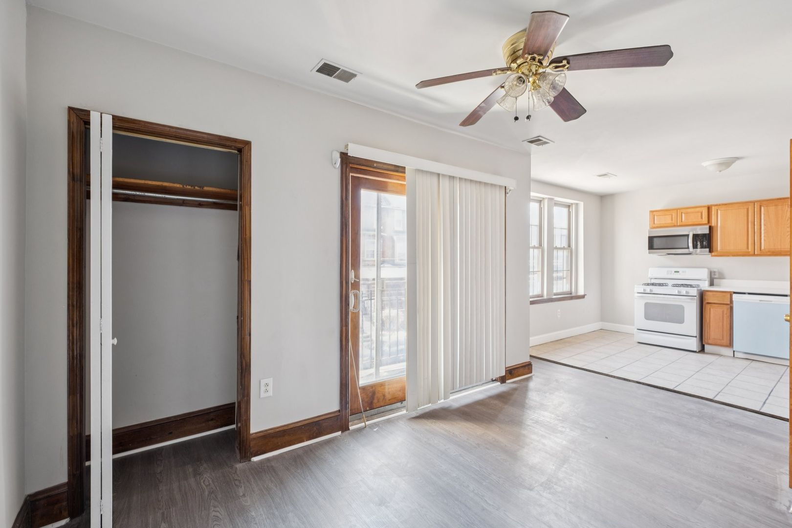 Philadelphia Apartment: 5100 Walnut Street