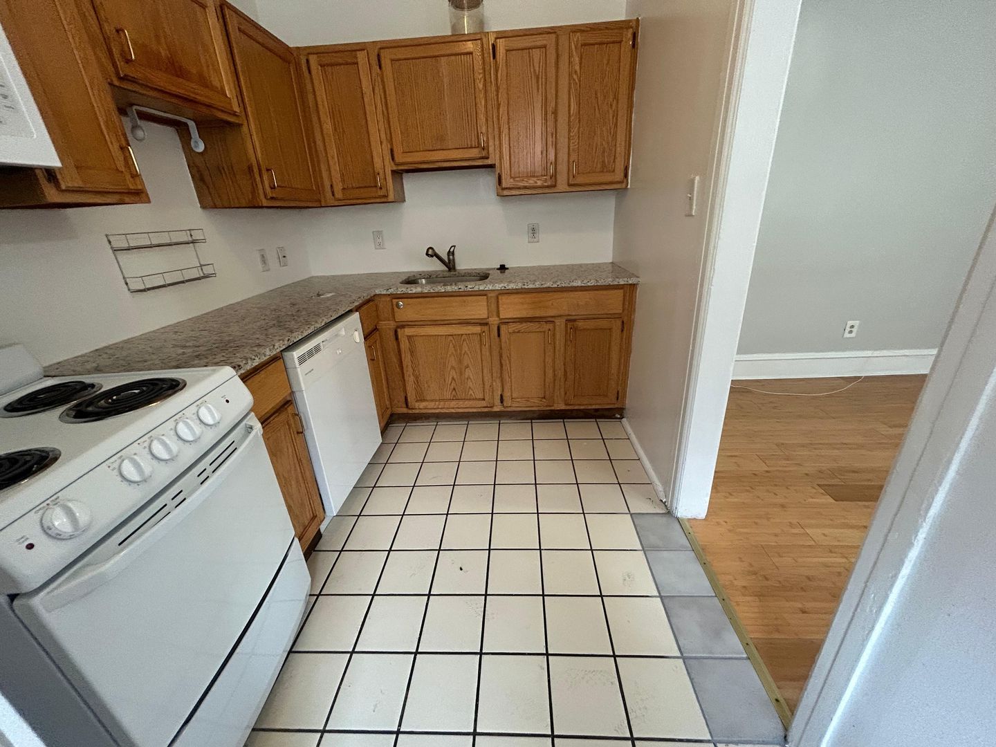 Philadelphia Apartment: 4537-39 Osage Avenue