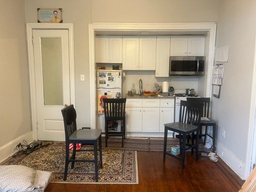 Studio Apartment – 501 N. 35th Street - 3412 Spring Partners LP-2D, Philadelphia, PA 19104