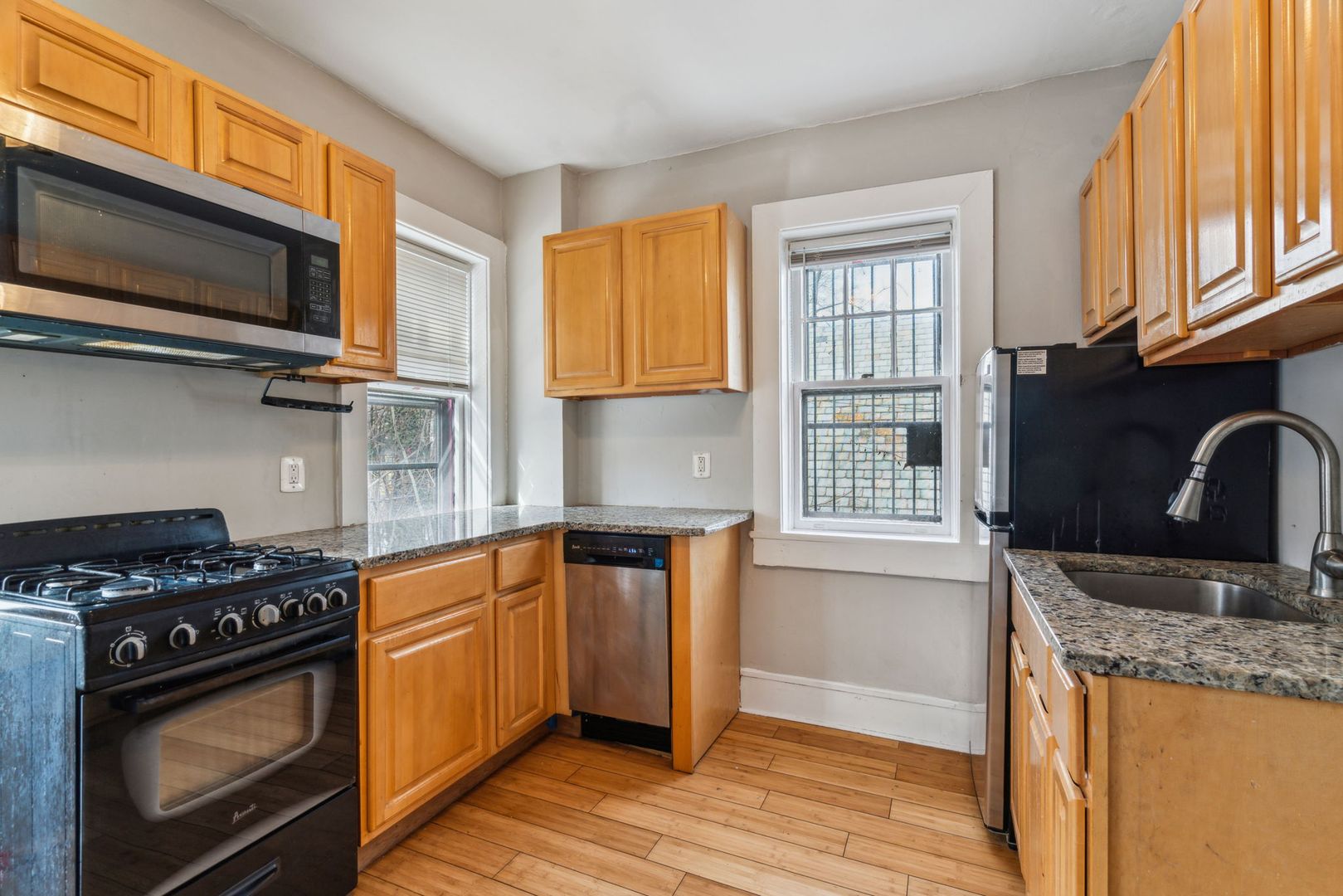 Philadelphia Apartment: 2254 Bryn Mawr Avenue