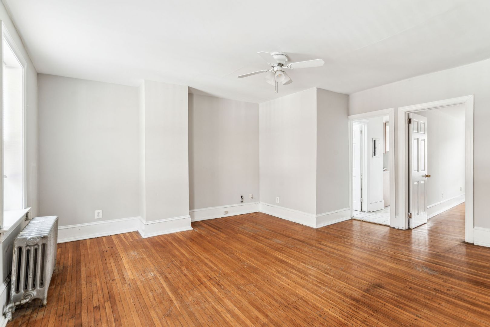 Philadelphia Apartment: 4141 Ridge Avenue