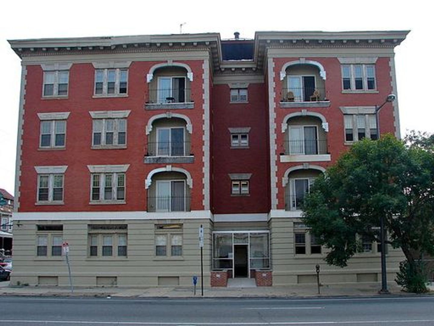 Philadelphia Apartment: 5100 Walnut Street