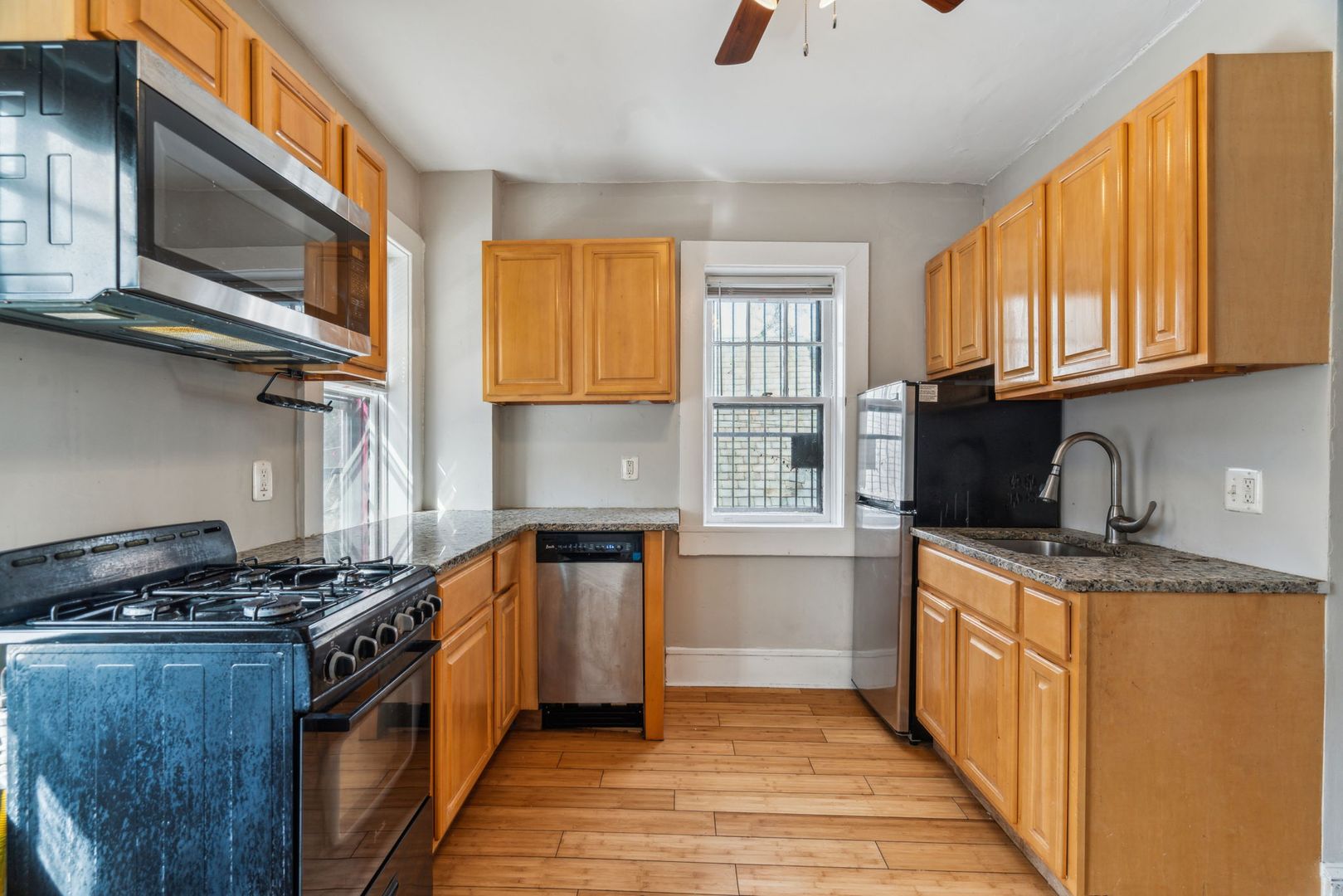 Philadelphia Apartment: 2254 Bryn Mawr Avenue