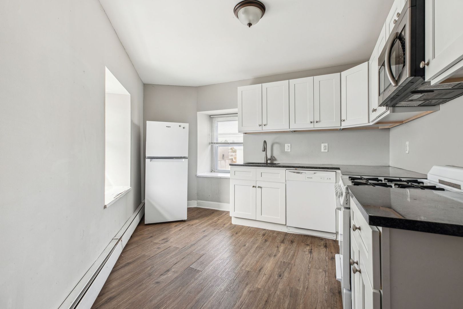 Philadelphia Apartment: 3509-15 Indian Queen Lane