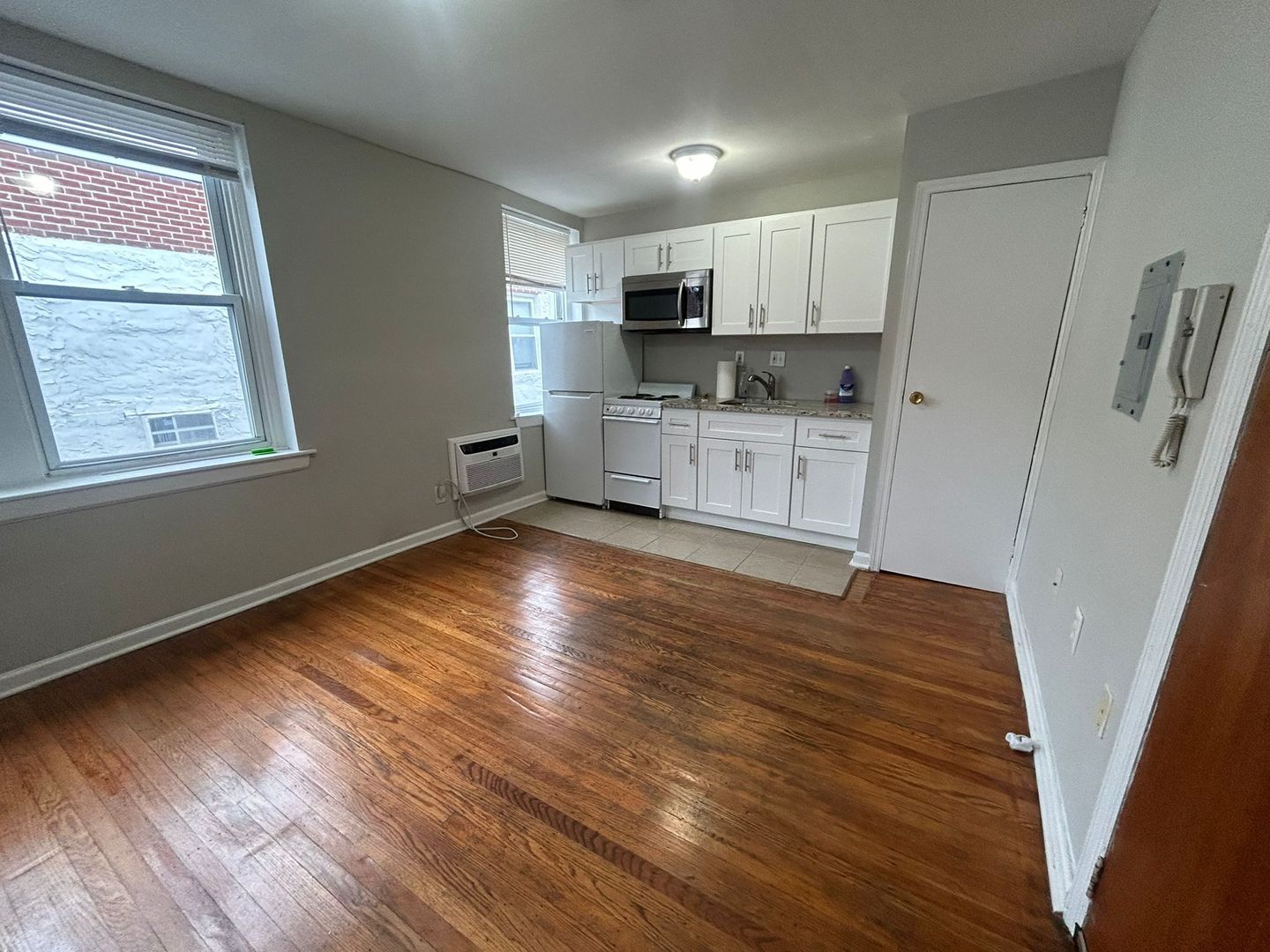 Philadelphia Apartment: 3412-14 Spring Garden Street