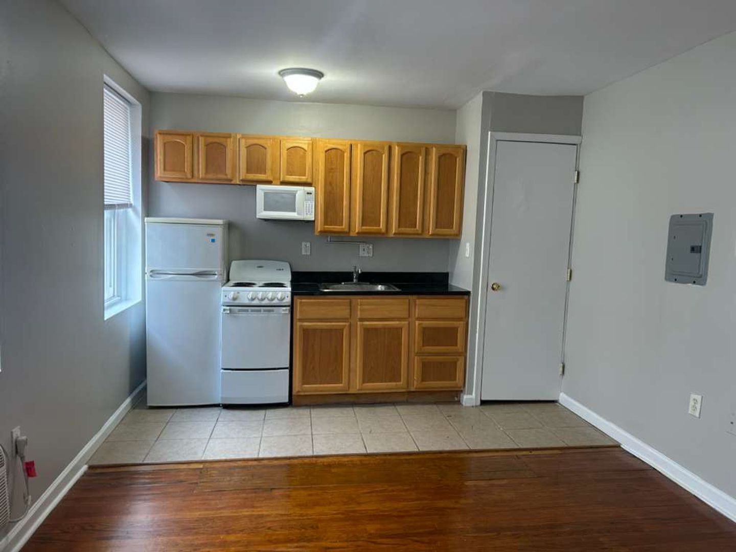 Philadelphia Apartment: 3412-14 Spring Garden Street