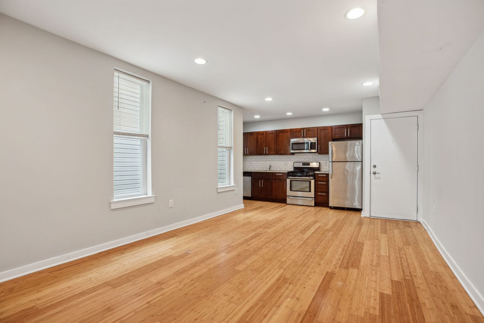 Philadelphia Apartment: 3010,3044 & 3118 Richmond St
