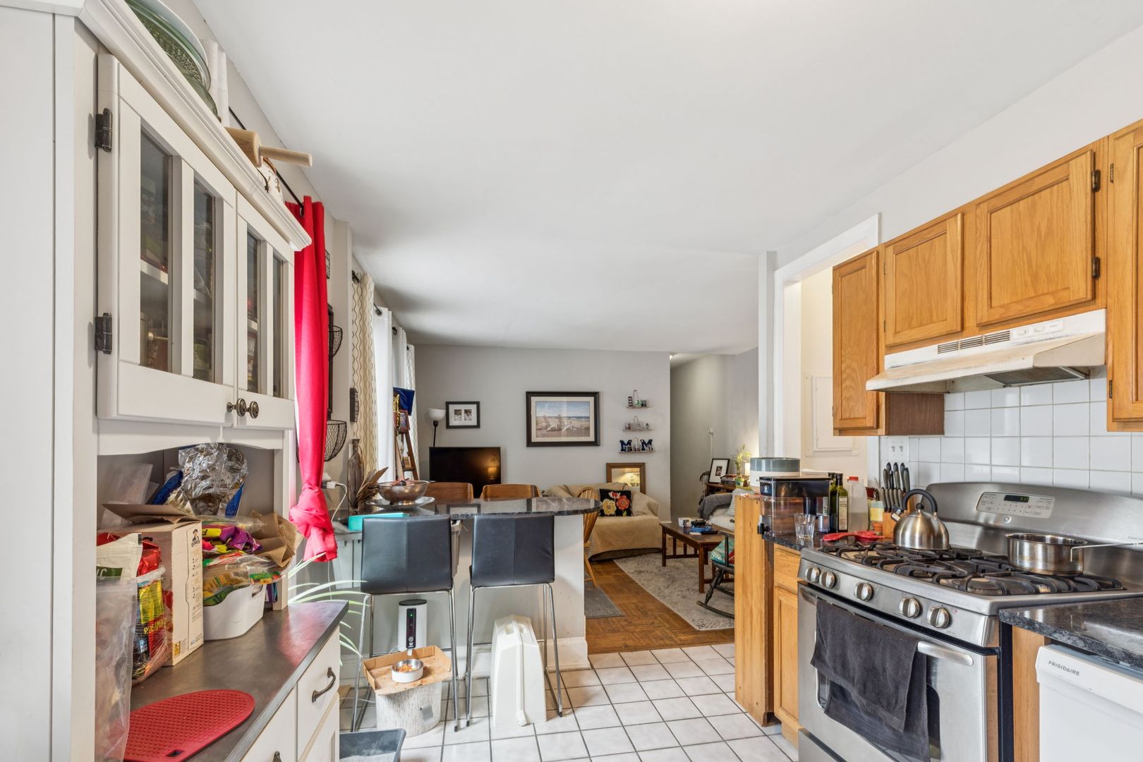 Philadelphia Apartment: 4141 Ridge Avenue