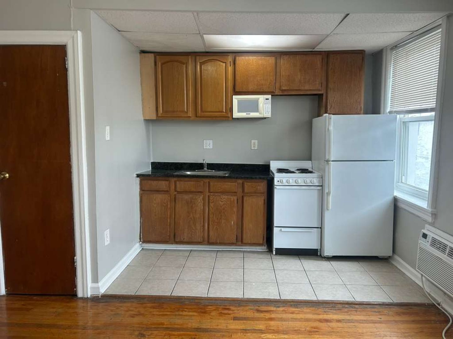 Philadelphia Apartment: 3412-14 Spring Garden Street