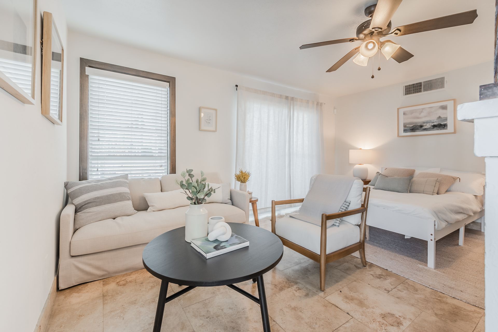 Dallas Apartment: 6466 Ridgecrest Rd