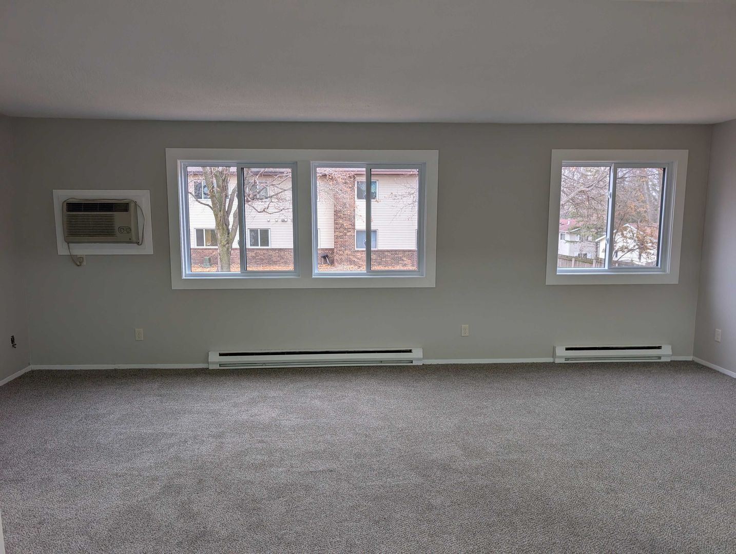 Waseca Apartment: 201 17th Avenue NE