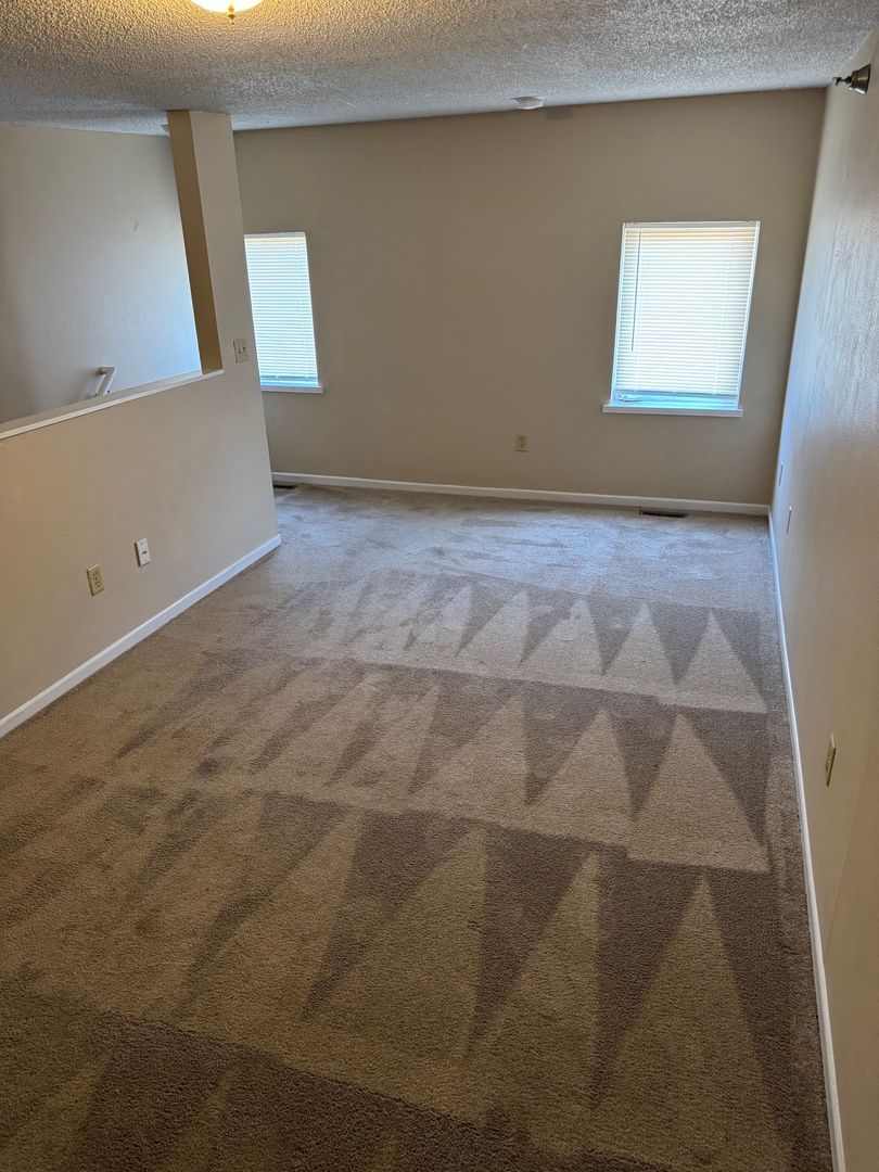 Jordan Apartment: 205 Broadway Street South