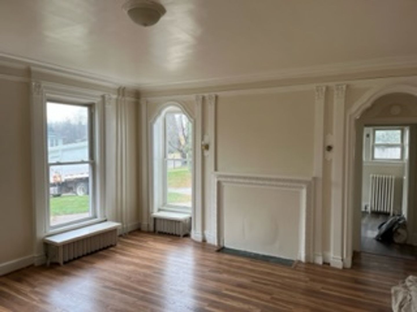 Cloquet Apartment: 34 5th St.