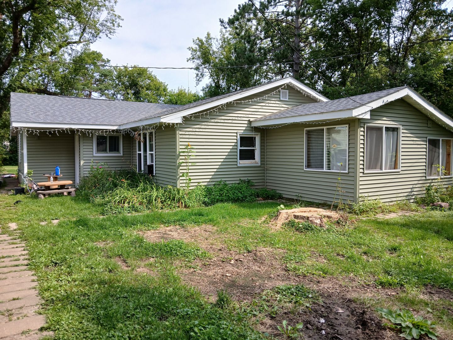 Hinckley Townhome: 202 1/2 Hwy 61