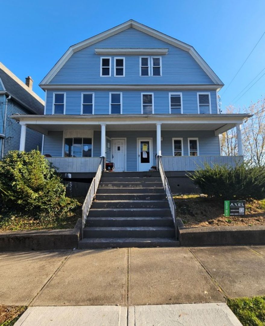 Wilkes-Barre Apartment: 273 New Hancock Street