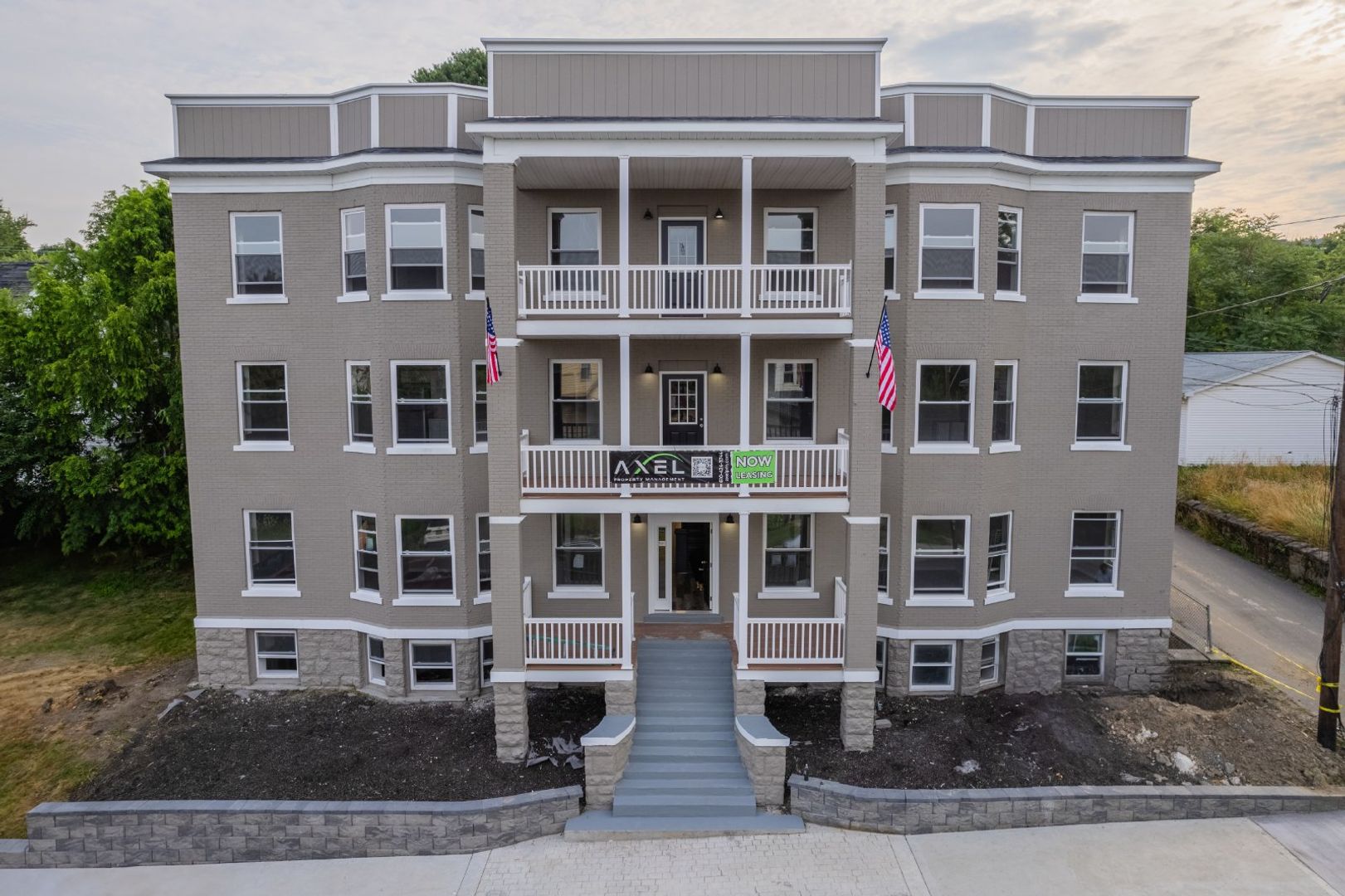 Scranton Apartment: 1513-1515 Vine Street