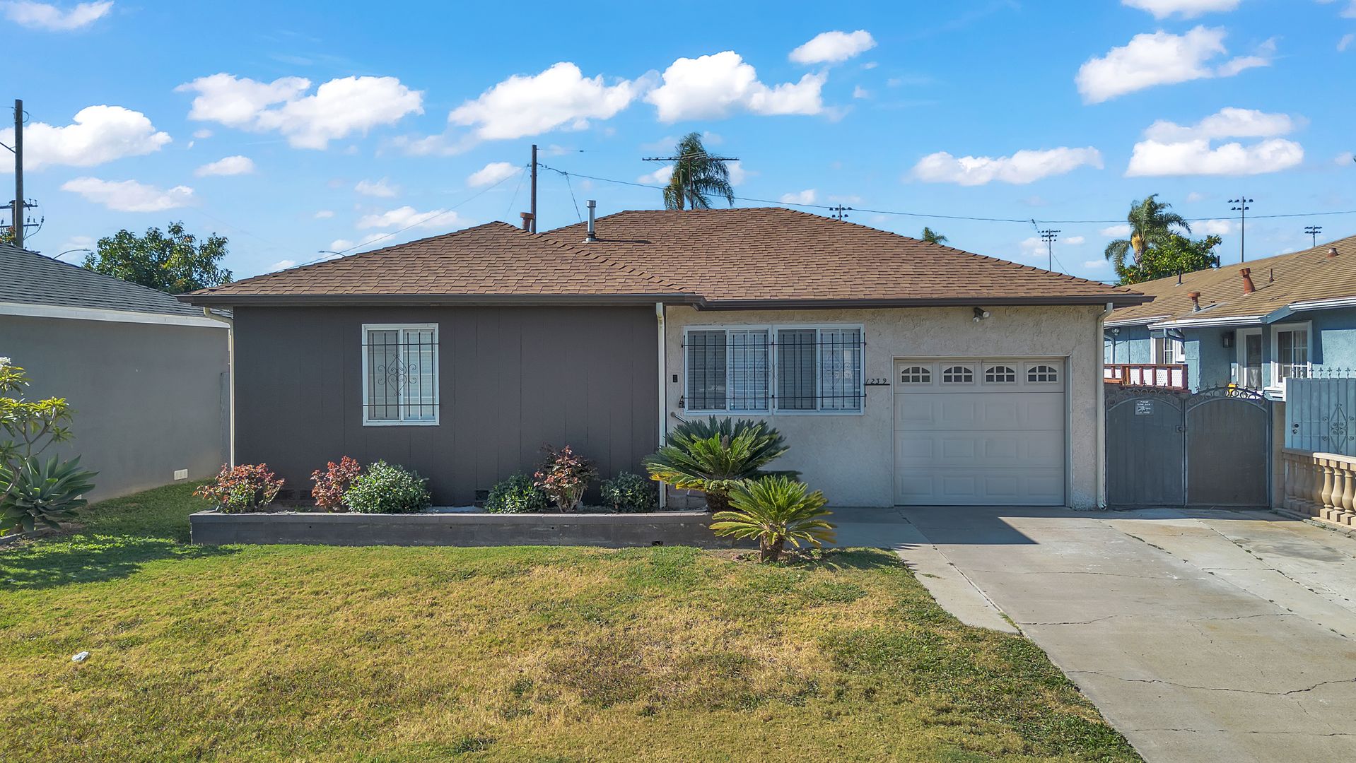 Santa Ana House: 1239 W Carlton Pl, Santa Ana CA