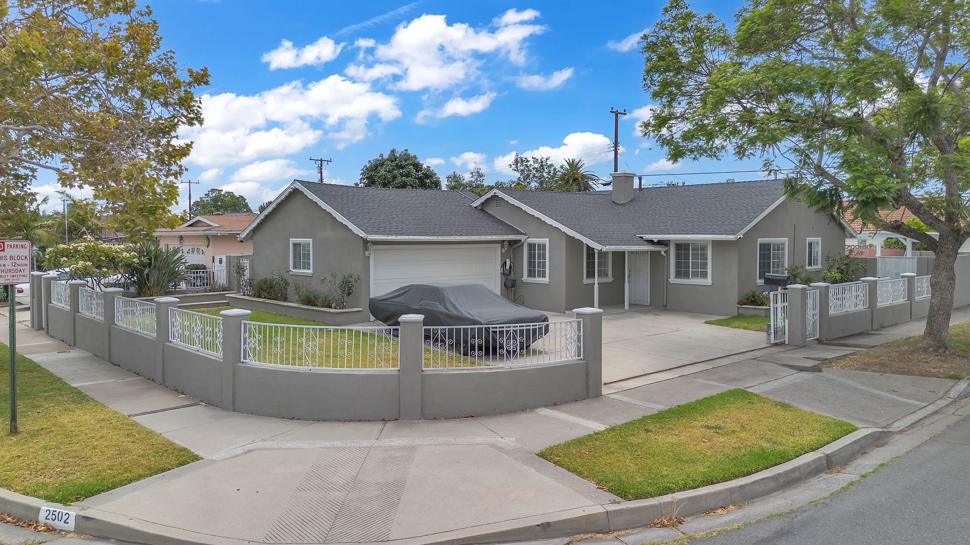 Santa Ana House: 2502 S Olive Street