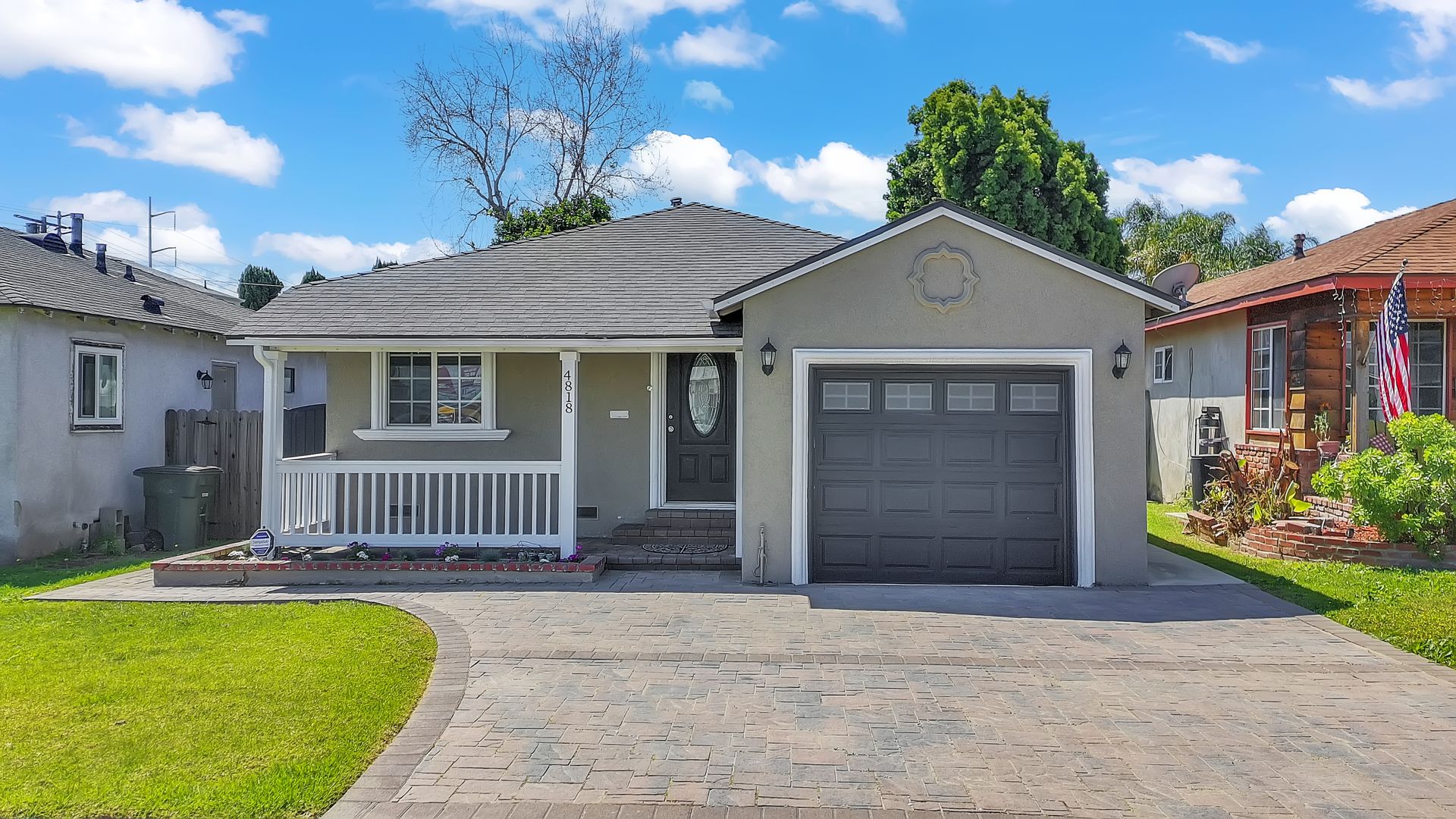 Hawthorne House: 4818 W 138th Street