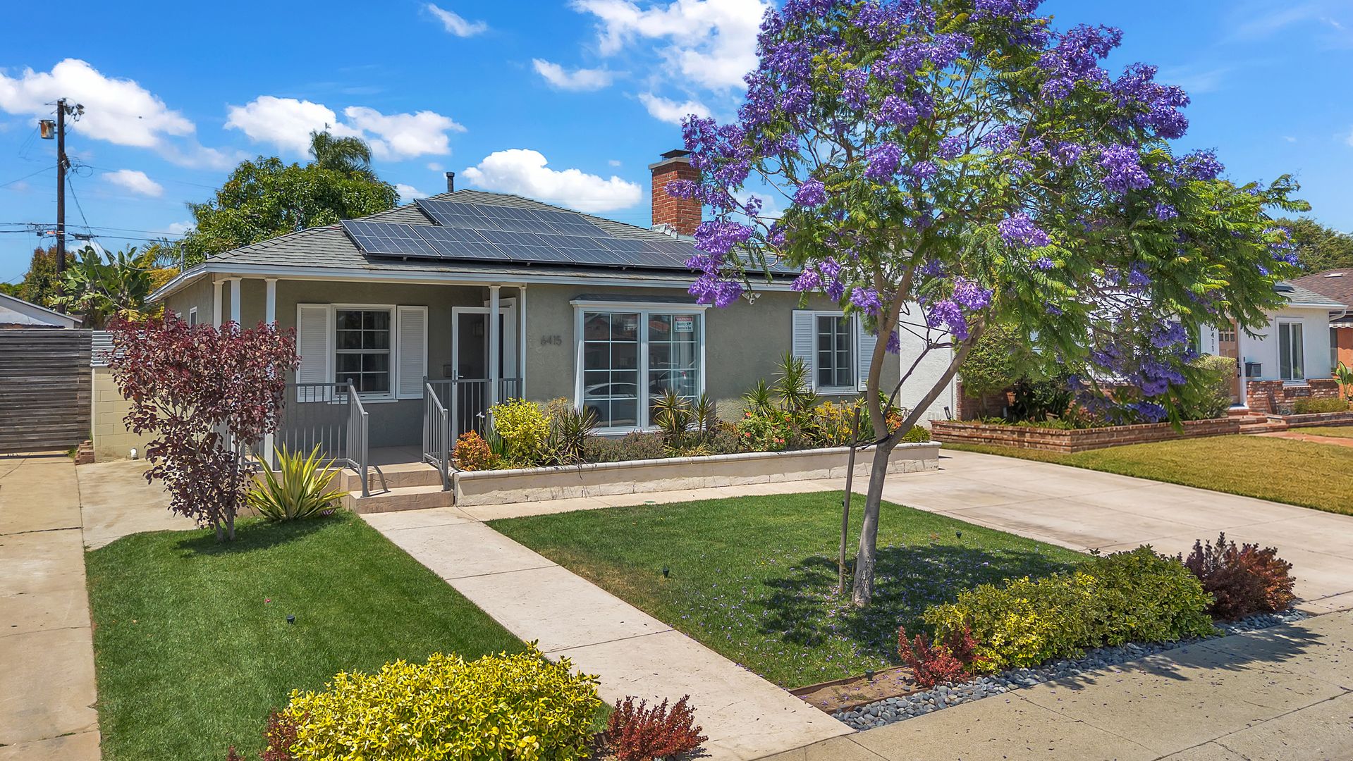 Los Angeles House: 6415 W 87th Street