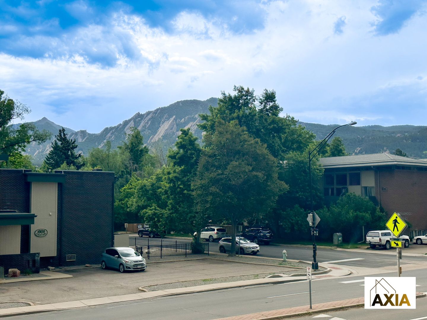 Boulder Apartment: 19th & Canyon
