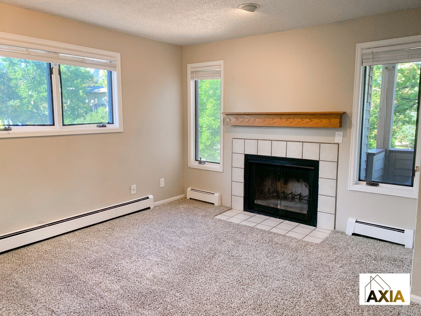 Boulder Apartment: 19th & Canyon