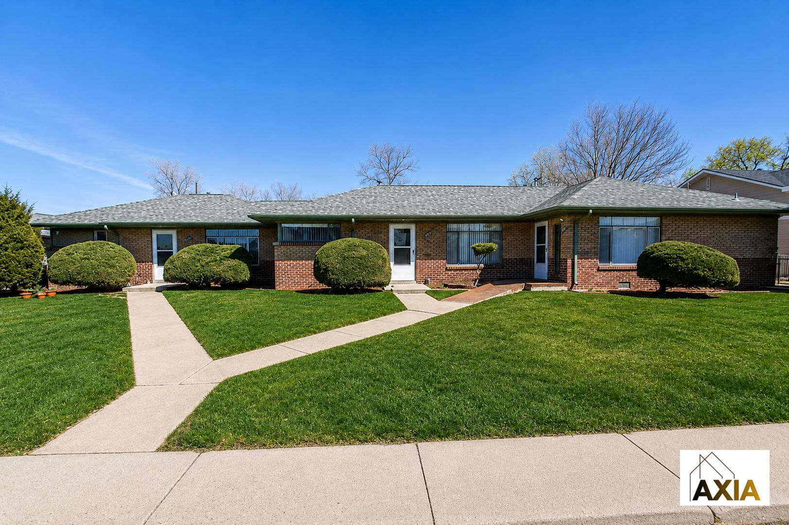 Englewood Apartment: 2810 S. Delaware St.