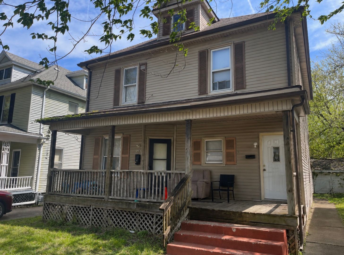 Springfield Apartment: 1240 N. 4th