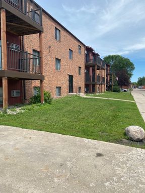 2545 14th Street South #208, Fargo, ND 58103