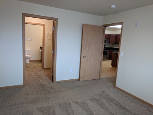Listing photo thumbnail