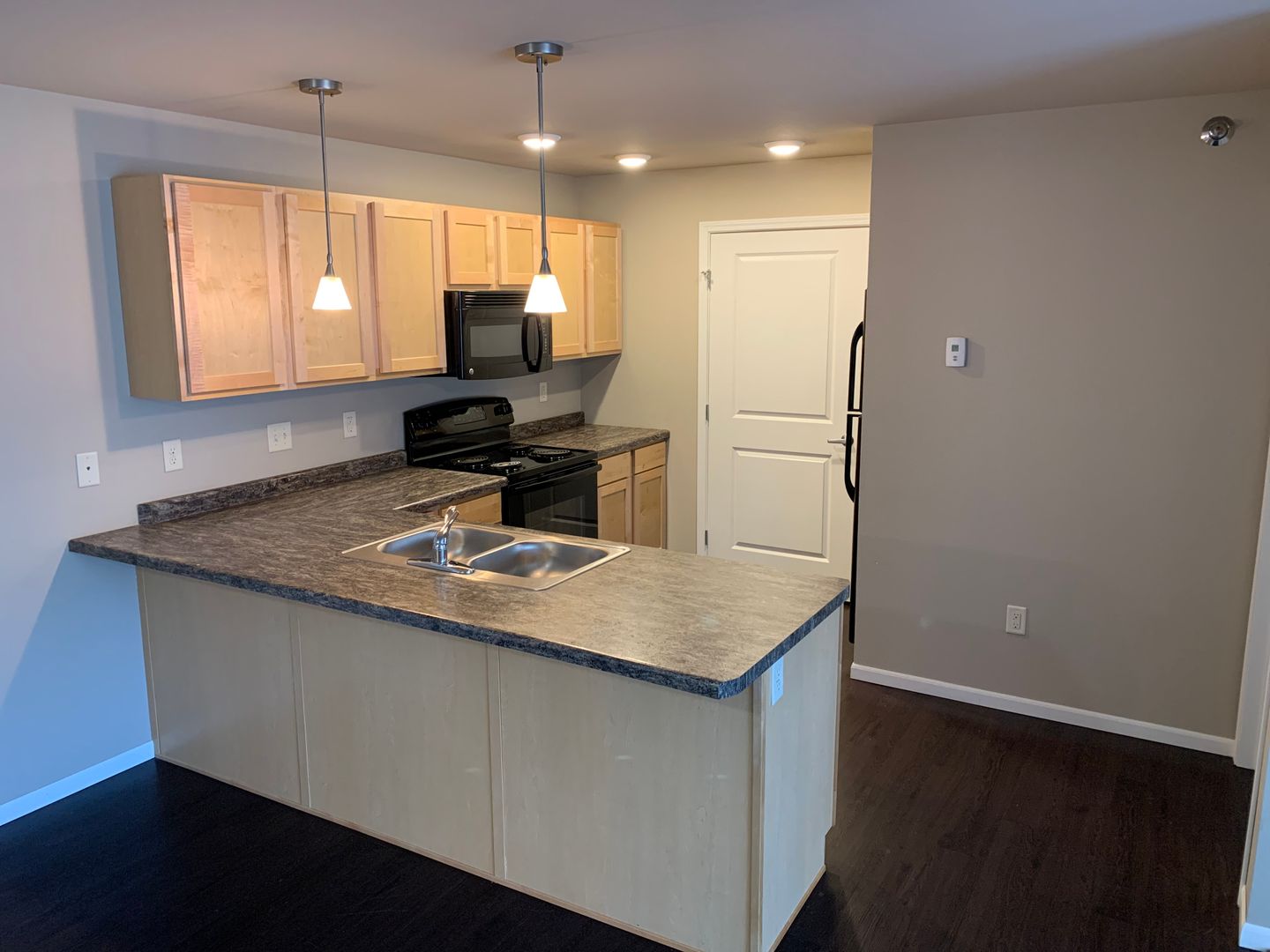 Fargo Apartment: 2400 65th Avenue South