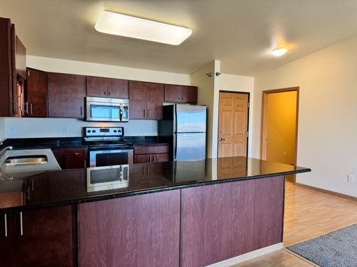 615 33rd Avenue West #312, West Fargo, ND 58078