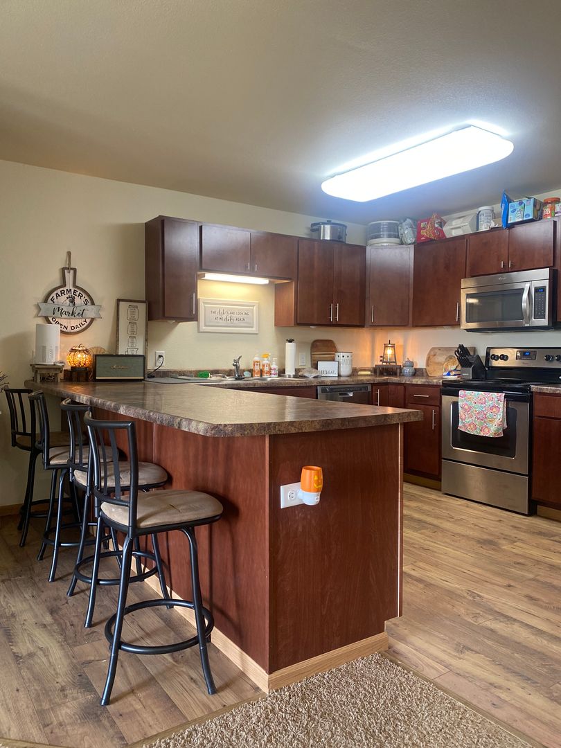 West Fargo Apartment: 3320 5th St West