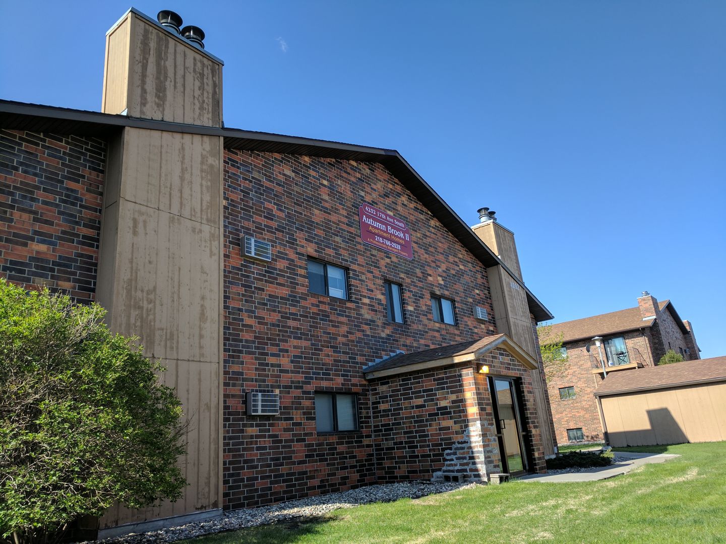 Fargo Apartment: 1727 42nd Street South