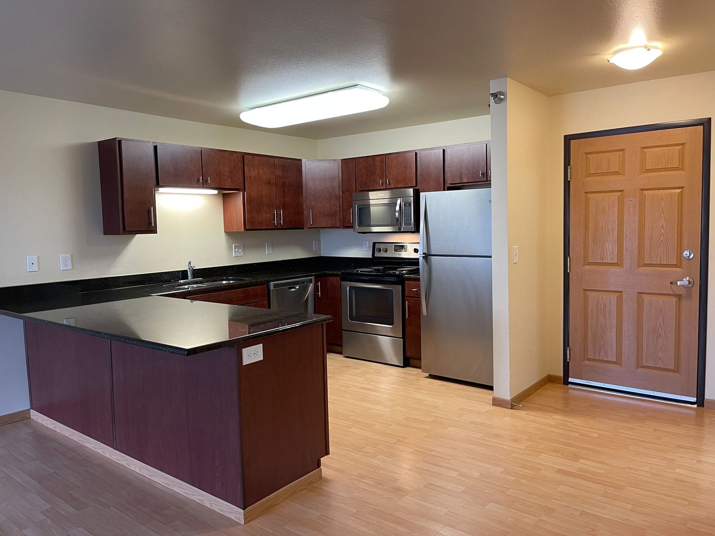 West Fargo Apartment: 3320 5th St West