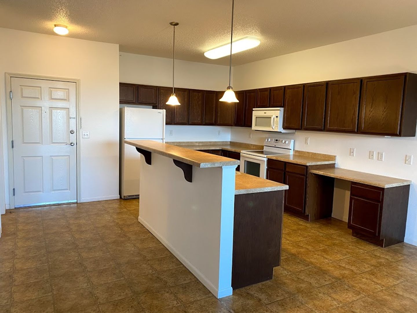 Fargo Apartment: 4425 31st Ave S