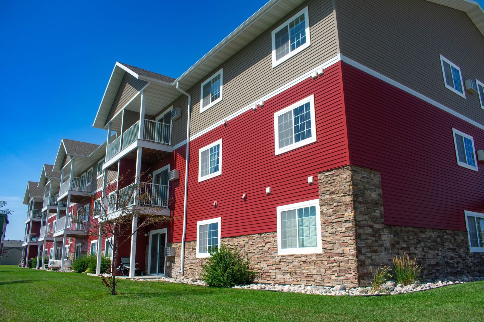 Fargo Apartment: 5100 44th Avenue South