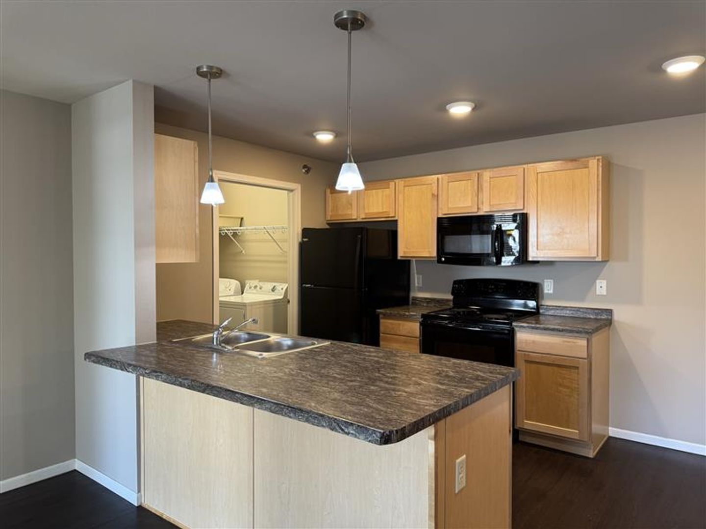 Fargo Apartment: 2400 65th Avenue South