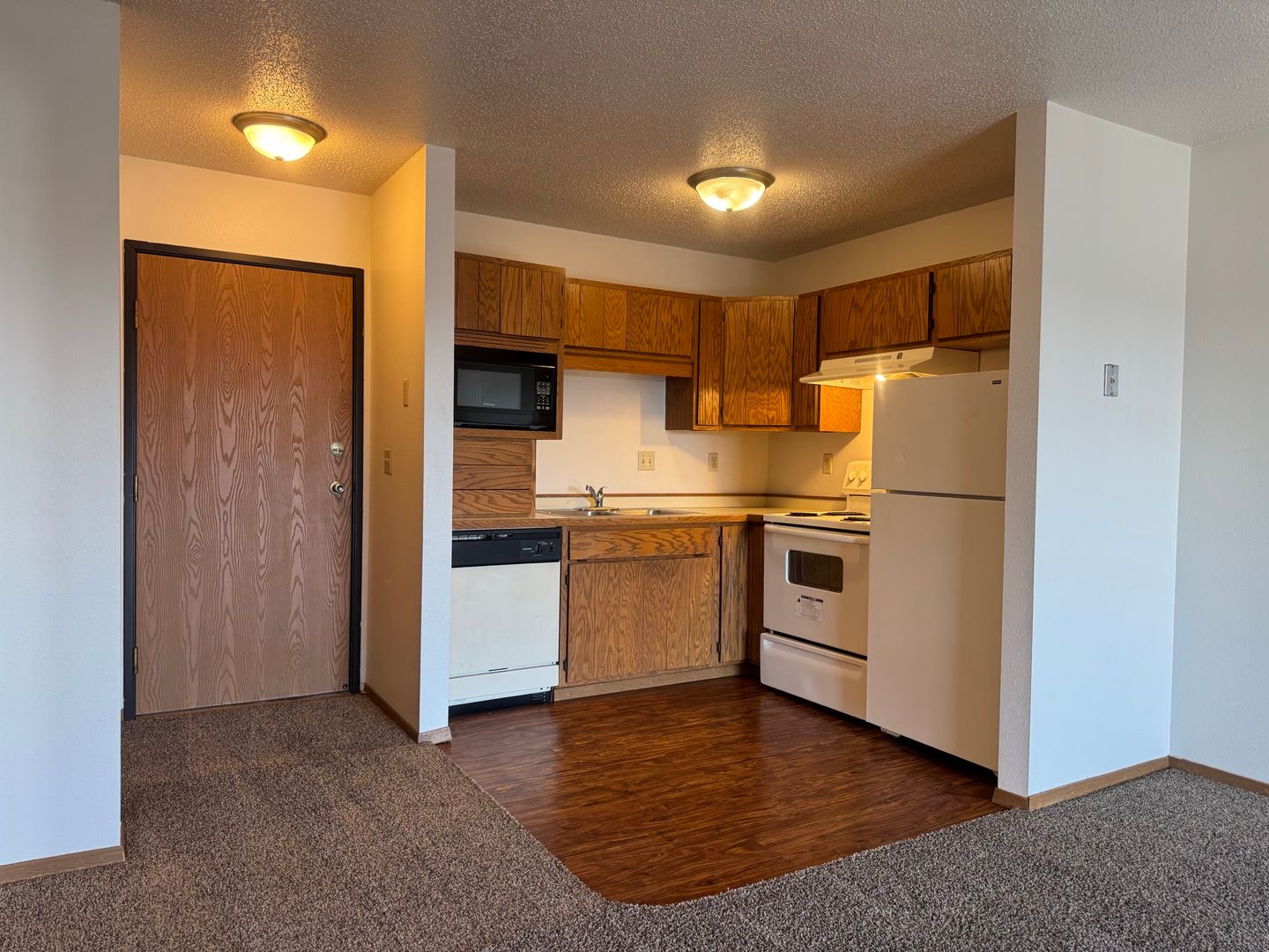 Fargo Apartment: 2535 14th Street South