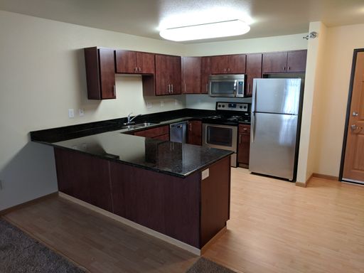 Listing photo thumbnail