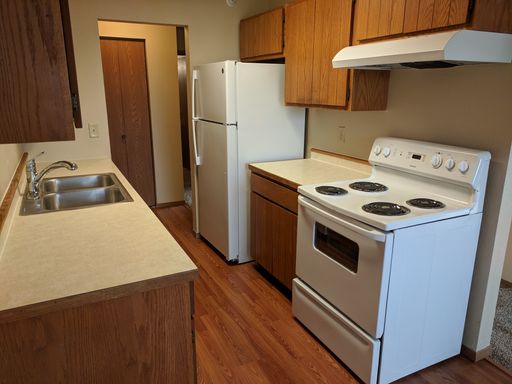 Woodbury I Apartments: 2bd/1ba - 892 sq ft - Double Stall Garage - 3rd Floor – photo 1