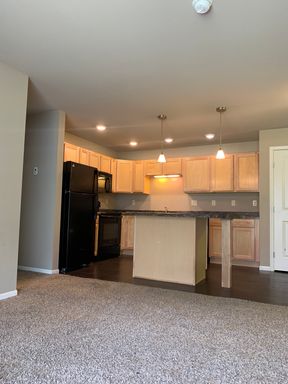 2450 65th Avenue South #208, Fargo, ND 58104